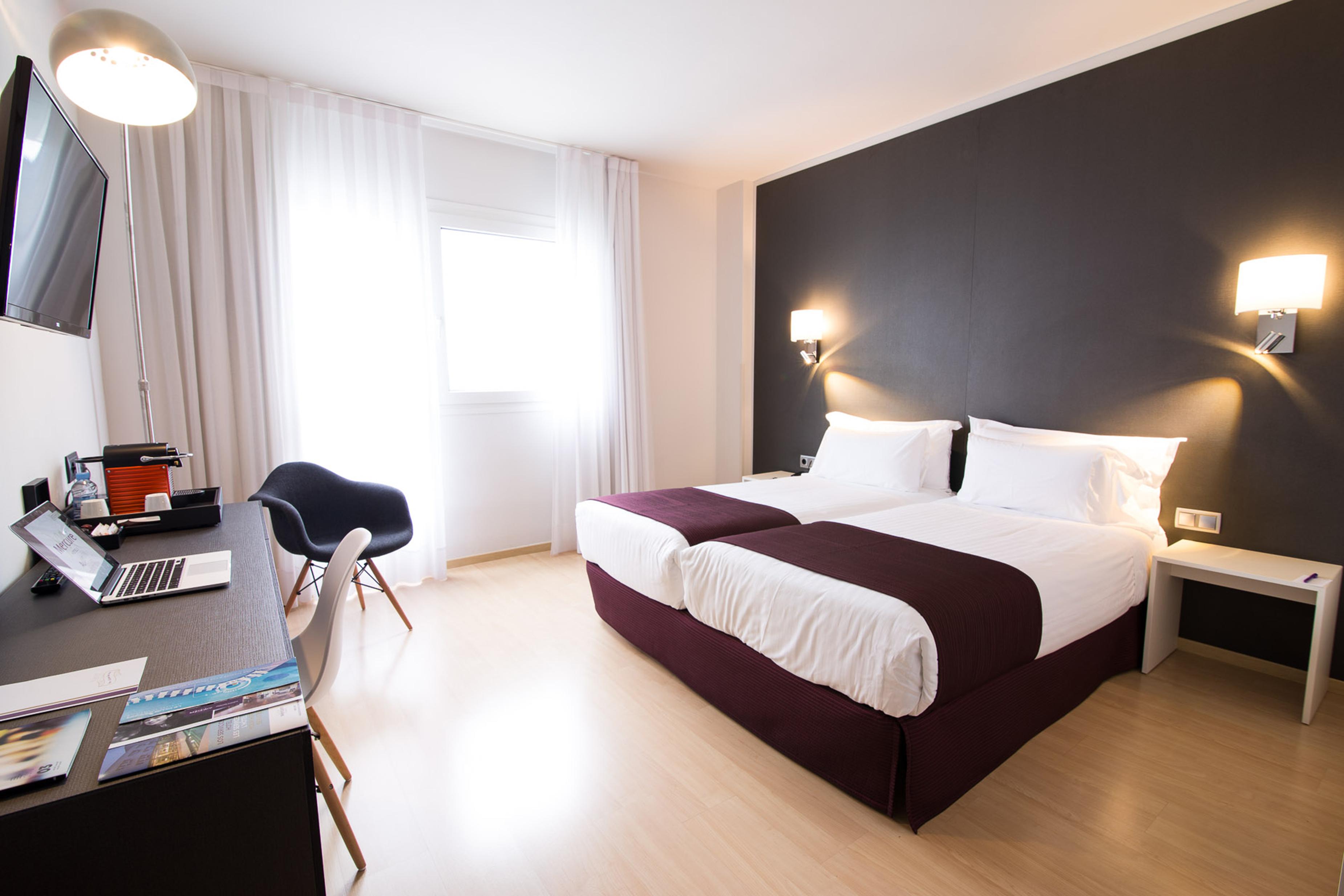 Augusta Barcelona Valles グラノリェース エクステリア 写真