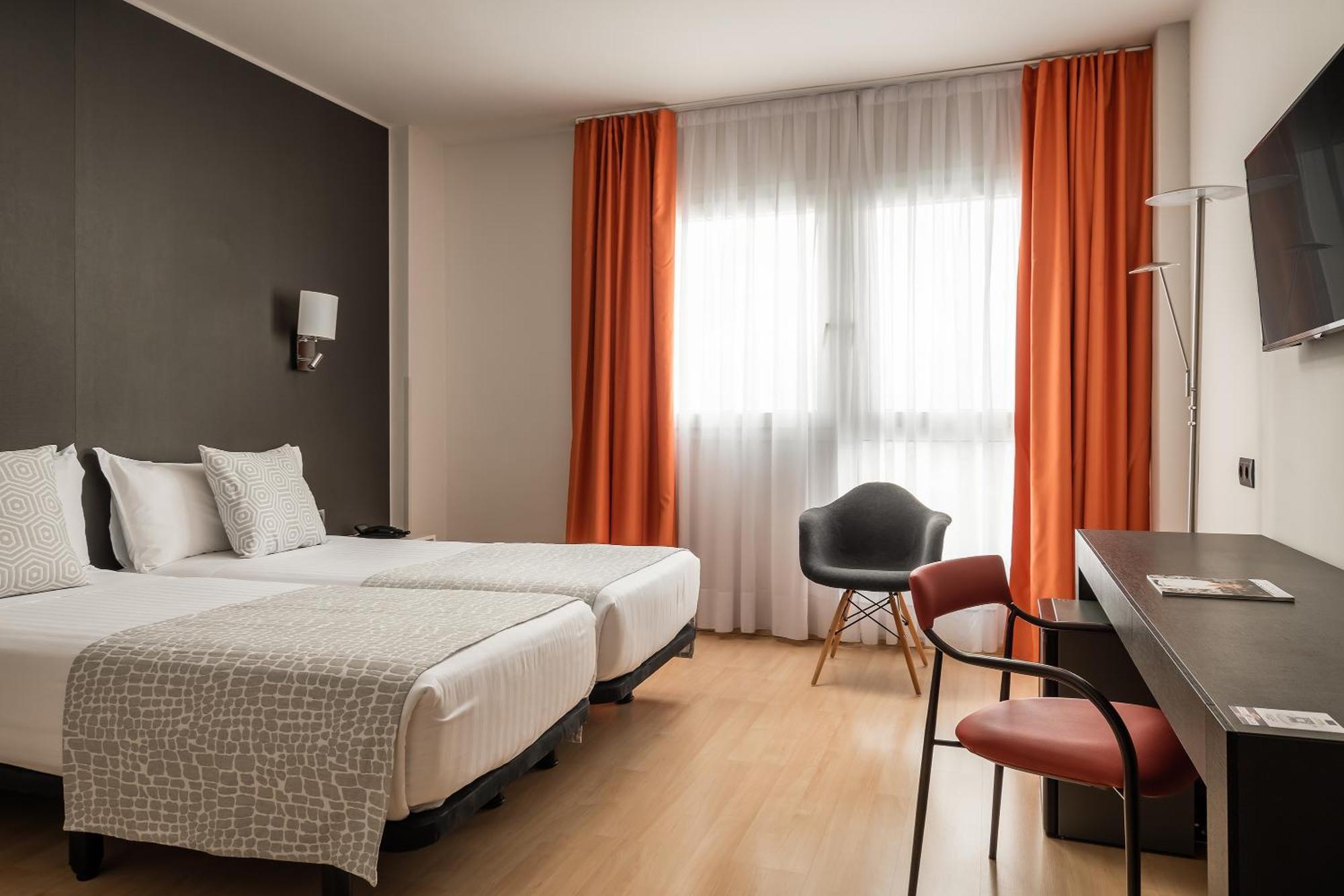 Augusta Barcelona Valles グラノリェース エクステリア 写真
