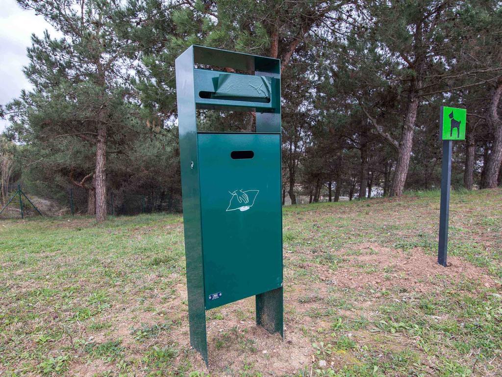 Augusta Barcelona Valles グラノリェース エクステリア 写真