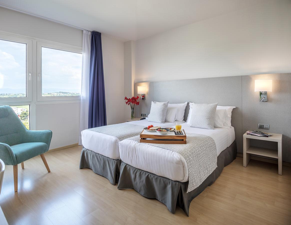 Augusta Barcelona Valles グラノリェース エクステリア 写真